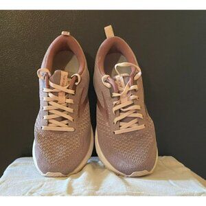 Brooks Womens Revel Size 6